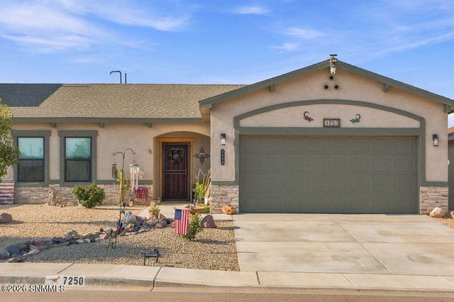 7250 Aretha Way, Las Cruces, NM 88012