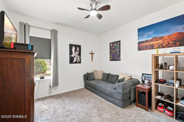 7250 Aretha Way, Las Cruces, NM 88012