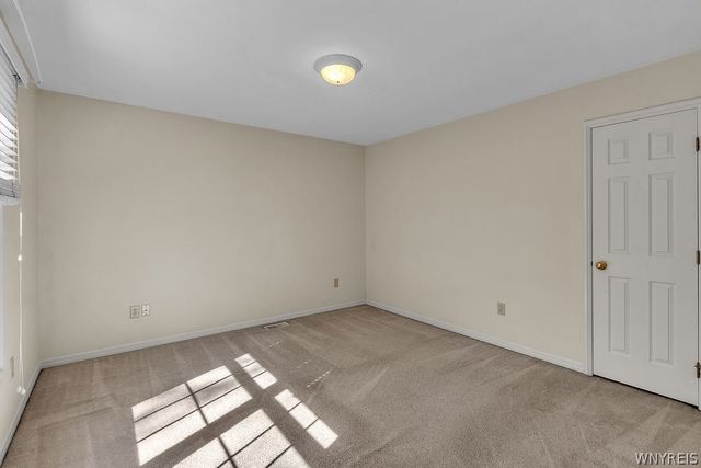 9651 Deerview Lane, Clarence, NY 14032