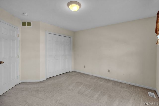 9651 Deerview Lane, Clarence, NY 14032