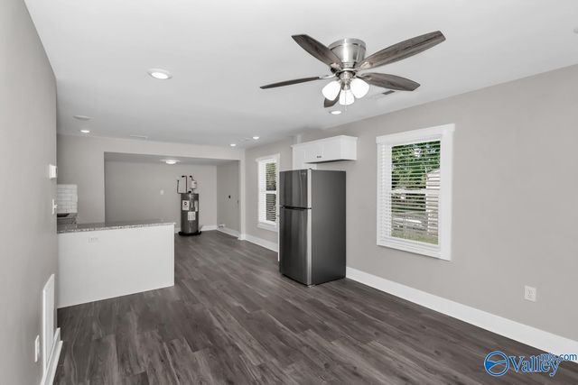 908 Fairway Drive NW, Huntsville, AL 35816