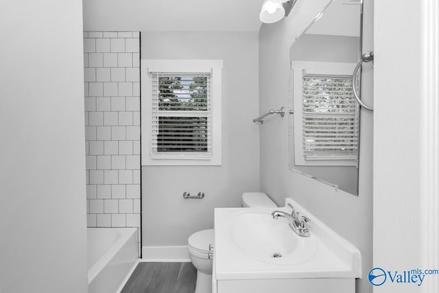 908 Fairway Drive NW, Huntsville, AL 35816