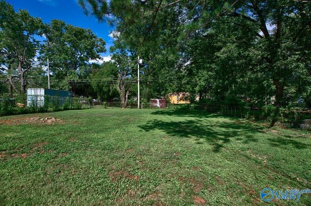 908 Fairway Drive NW, Huntsville, AL 35816