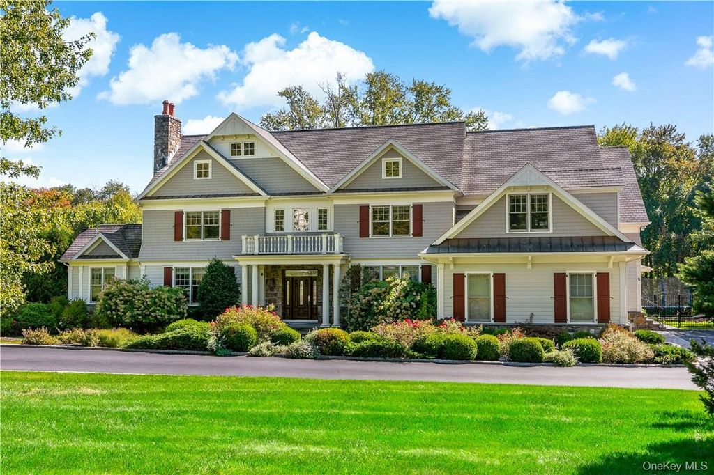16 Austin Place, Briarcliff Manor, NY 10510