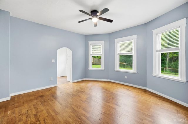 6184 Hillside Avenue, Cincinnati, OH 45233