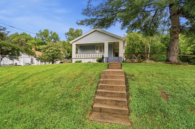 6184 Hillside Avenue, Cincinnati, OH 45233