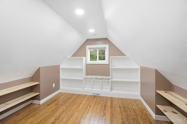 6184 Hillside Avenue, Cincinnati, OH 45233