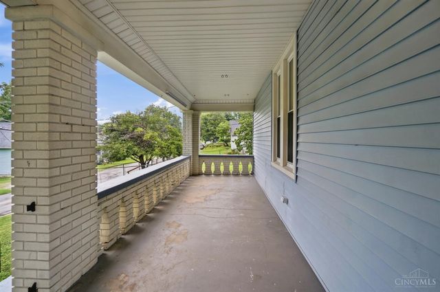 6184 Hillside Avenue, Cincinnati, OH 45233