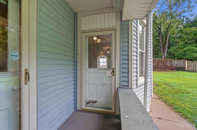6184 Hillside Avenue, Cincinnati, OH 45233