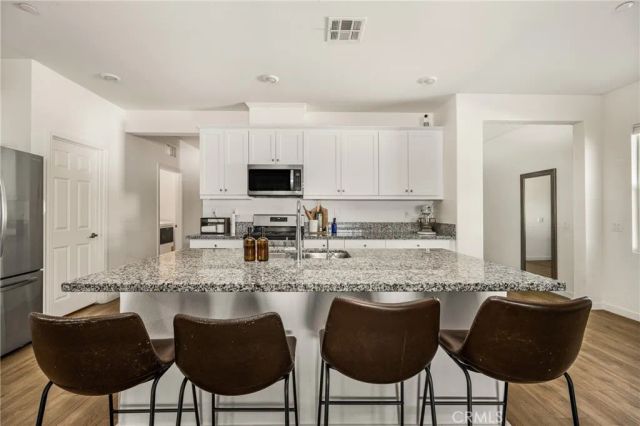 20996 Mountain Gate Drive, Riverside, CA 92507