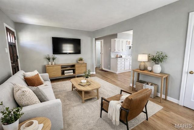 405 Tower Grove Place, St Charles, MO 63301