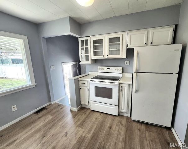 405 Tower Grove Place, St Charles, MO 63301