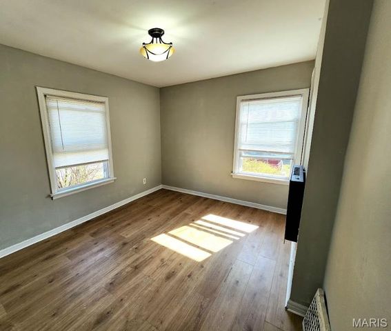 405 Tower Grove Place, St Charles, MO 63301