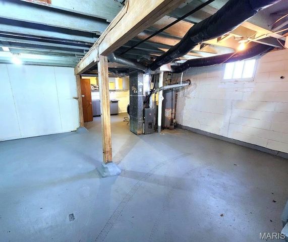 405 Tower Grove Place, St Charles, MO 63301