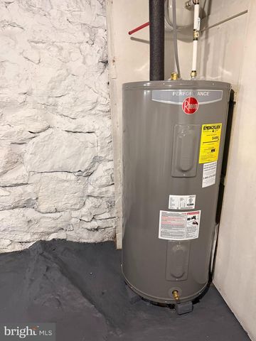 34 ELIZABETH ST, Hagerstown, MD 21740