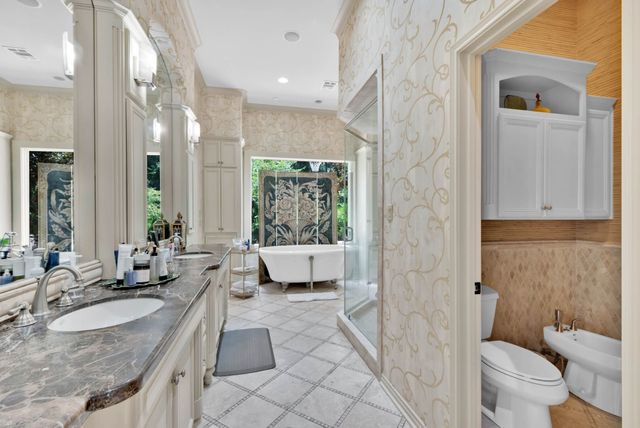 734 Chinquapin Drive, Shreveport, LA 71106