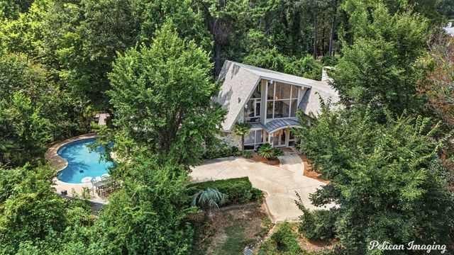 734 Chinquapin Drive, Shreveport, LA 71106