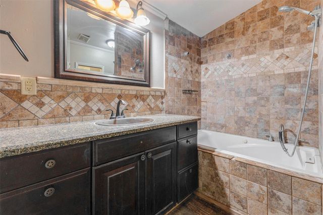 1801 Wallisville Road, Liberty, TX 77575