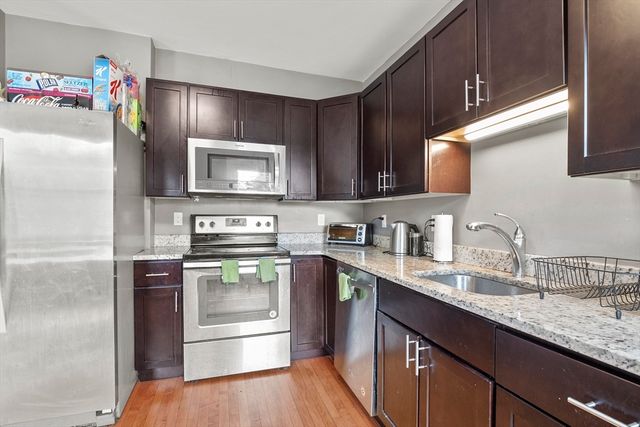 139 Adams St. 3, Waltham, MA 02453