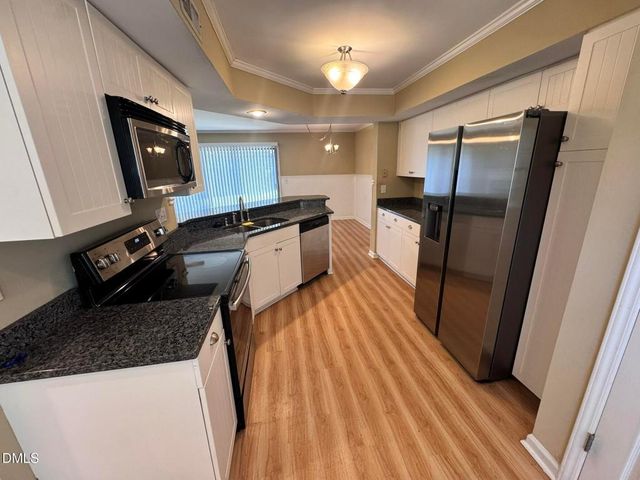 7750 Falcon Rest Circle 7750, Raleigh, NC 27615