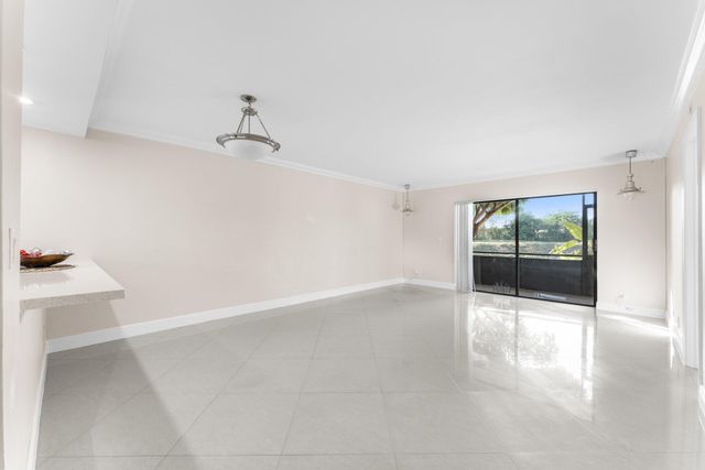 23490 Lyons Road 605, Boca Raton, FL 33428