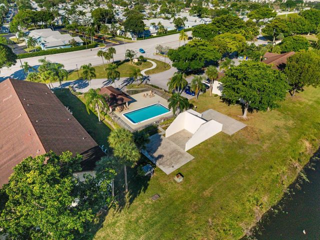 23490 Lyons Road 605, Boca Raton, FL 33428