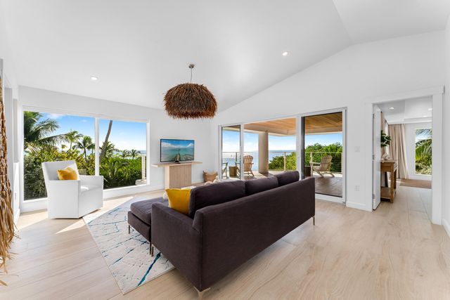 83407 Old Highway, Upper Matecumbe Key Islamorada, FL 33036