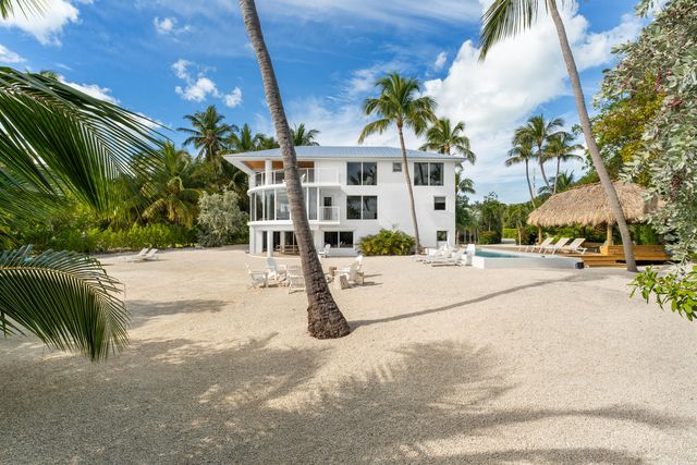 83407 Old Highway, Upper Matecumbe Key Islamorada, FL 33036