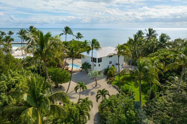 83407 Old Highway, Upper Matecumbe Key Islamorada, FL 33036