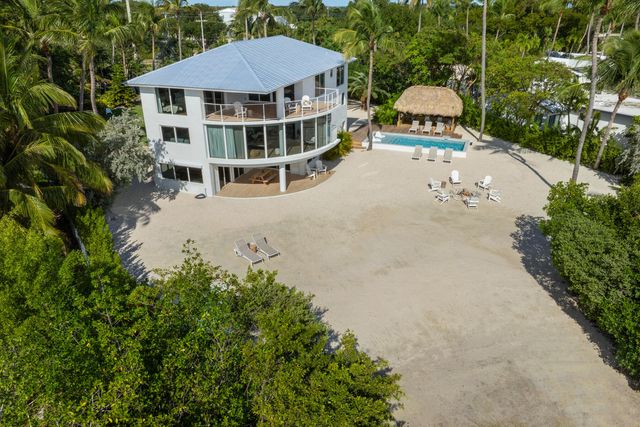 83407 Old Highway, Upper Matecumbe Key Islamorada, FL 33036
