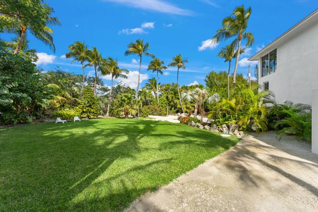 83407 Old Highway, Upper Matecumbe Key Islamorada, FL 33036