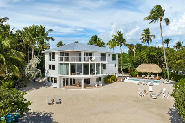 83407 Old Highway, Upper Matecumbe Key Islamorada, FL 33036