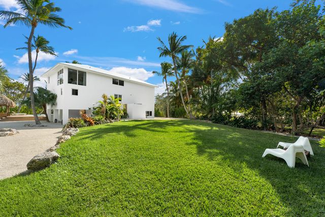 83407 Old Highway, Upper Matecumbe Key Islamorada, FL 33036