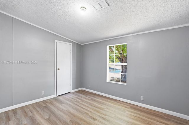 1446 seminole ave, Other City - In The State Of Florida, FL 33935