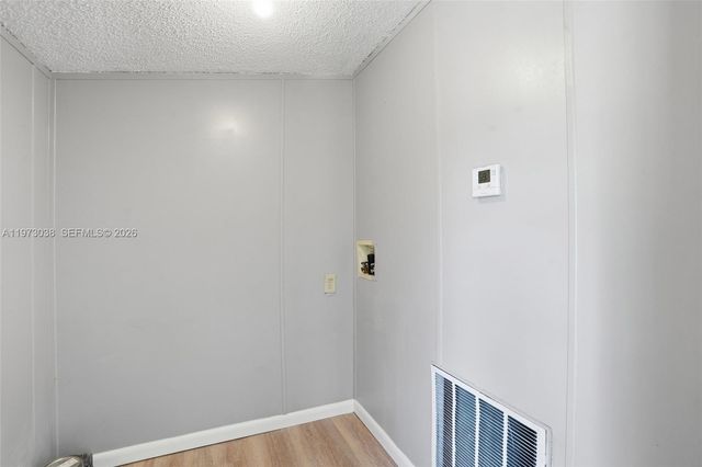 1446 seminole ave, Other City - In The State Of Florida, FL 33935