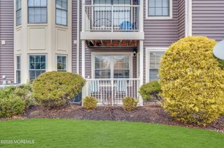 202 Blew Court, East Brunswick, NJ 08816