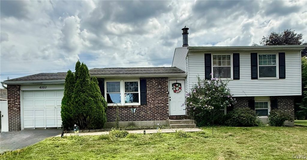 4103 Tannis Terrace, Salina, NY 13090