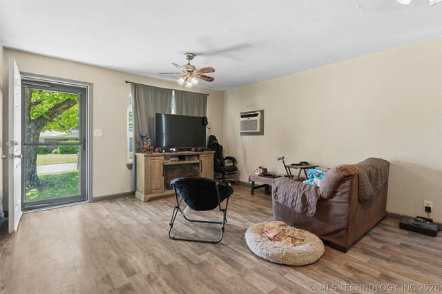 314 N NE, Ardmore, OK 73401