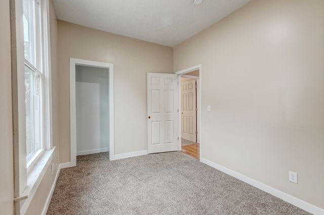 945 Clark St, Clarksville, TN 37040