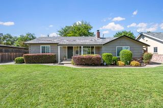 2519 Castlewood Dr, Sacramento, CA 95821