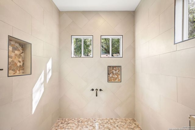 312 Skyline, Canyon Lake, TX 78133