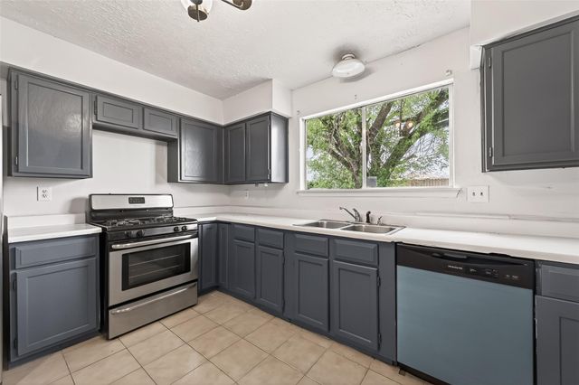 710 Beechbend Drive, Missouri City, TX 77489