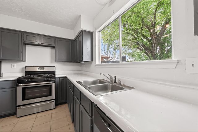 710 Beechbend Drive, Missouri City, TX 77489