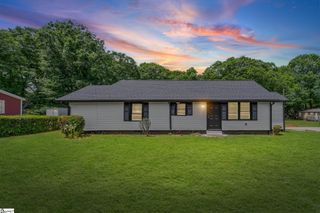141 Edge Street, Wellford, SC 29385