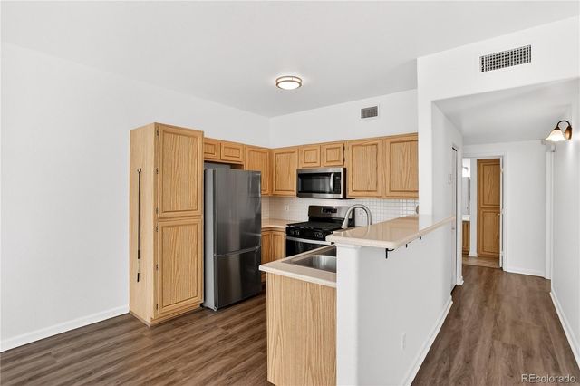 3727 Cactus Creek Court 103, Highlands Ranch, CO 80126