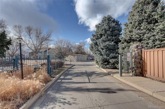 3727 Cactus Creek Court 103, Highlands Ranch, CO 80126