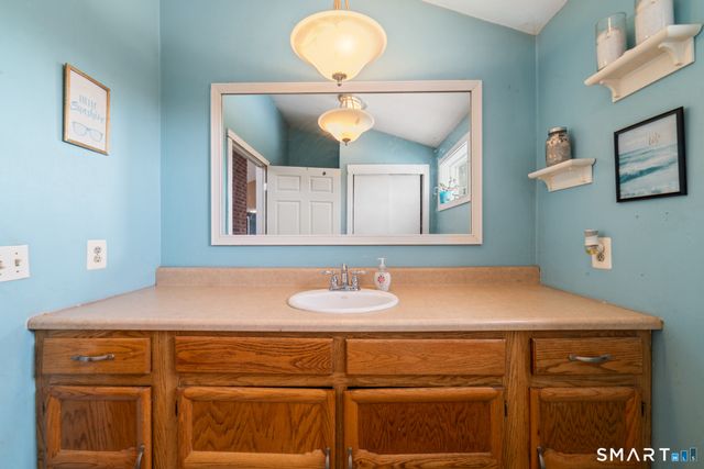 156 Back Rimmon Road, Beacon Falls, CT 06403