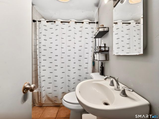 156 Back Rimmon Road, Beacon Falls, CT 06403