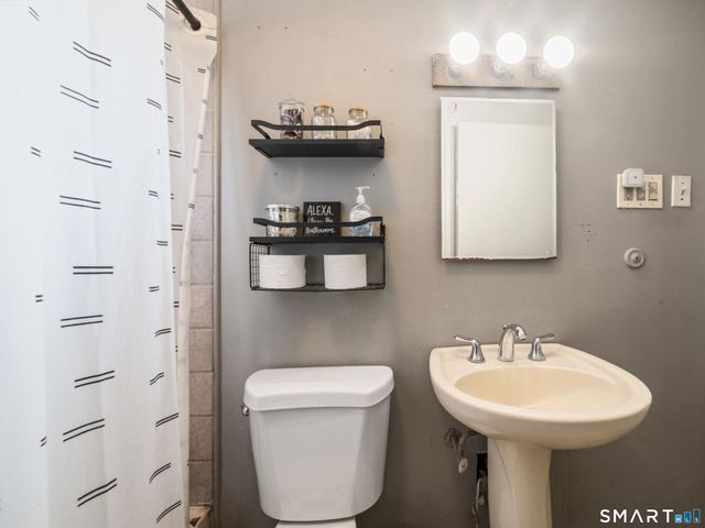 156 Back Rimmon Road, Beacon Falls, CT 06403