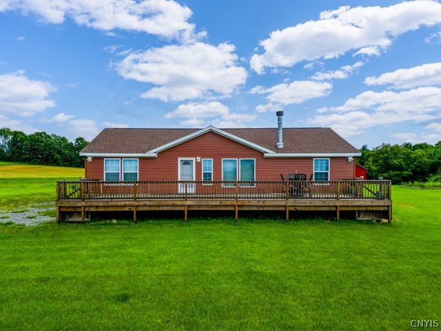 264 Hallenneck Rd, Warren, NY 13407